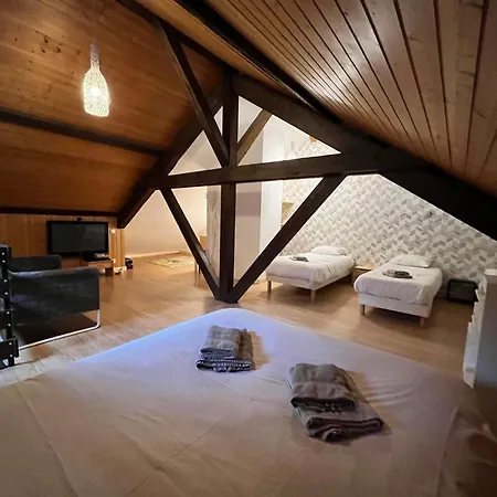 Ferme Des Brimbelles 15p - Billard, Baby-foot & Ps3 Gérardmer